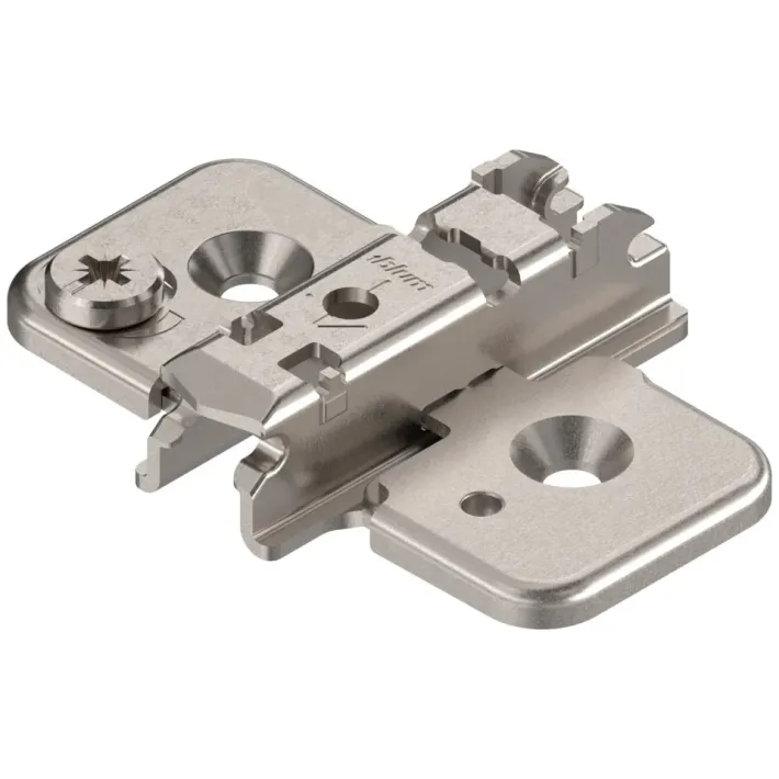 Blum 173H7130 Kereszt szerelőtalp – 3 mm, acél, excenteres állítással